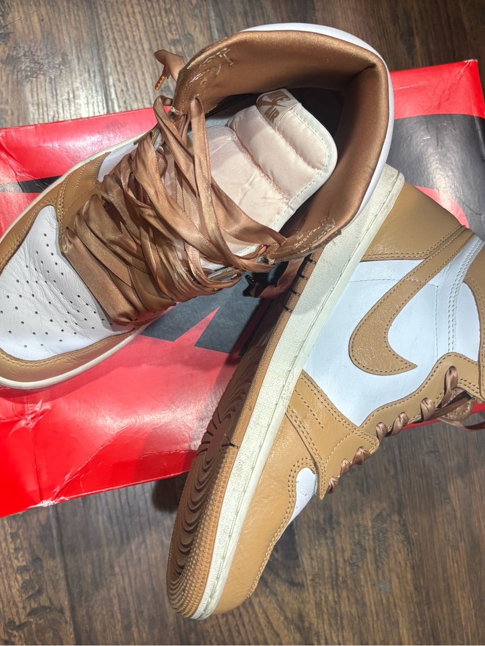 Jordan 1 Retro High OG Women’s shoes